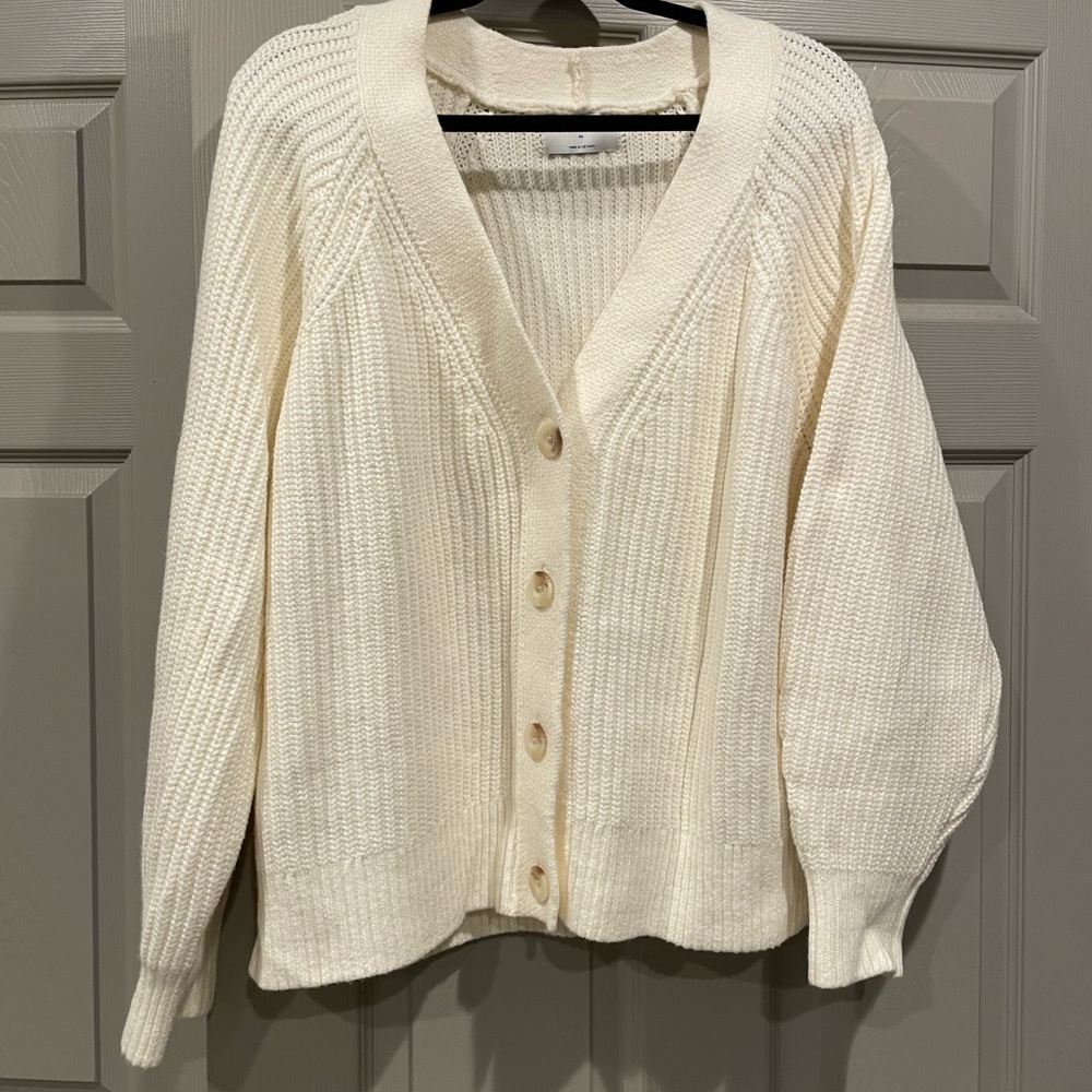 Old Navy Women's Ivory Button-Up Cardigan - Picture 2 of 8